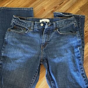Levi Boot Cut 515 Size 8M jeans.